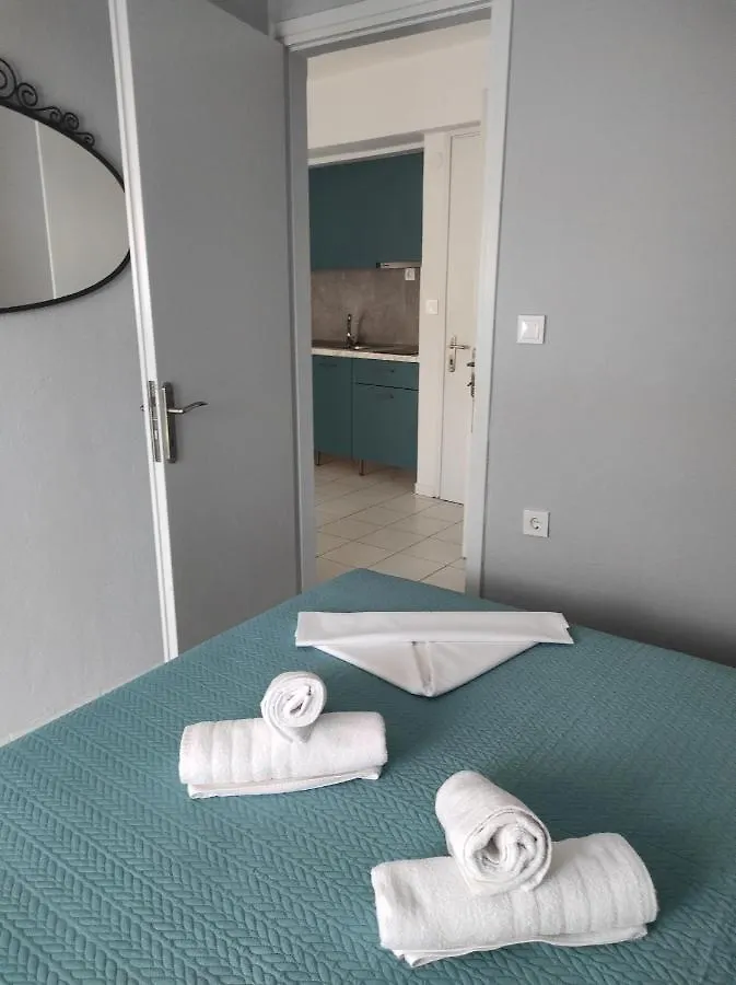 Marina Apartments & Studios Sarti