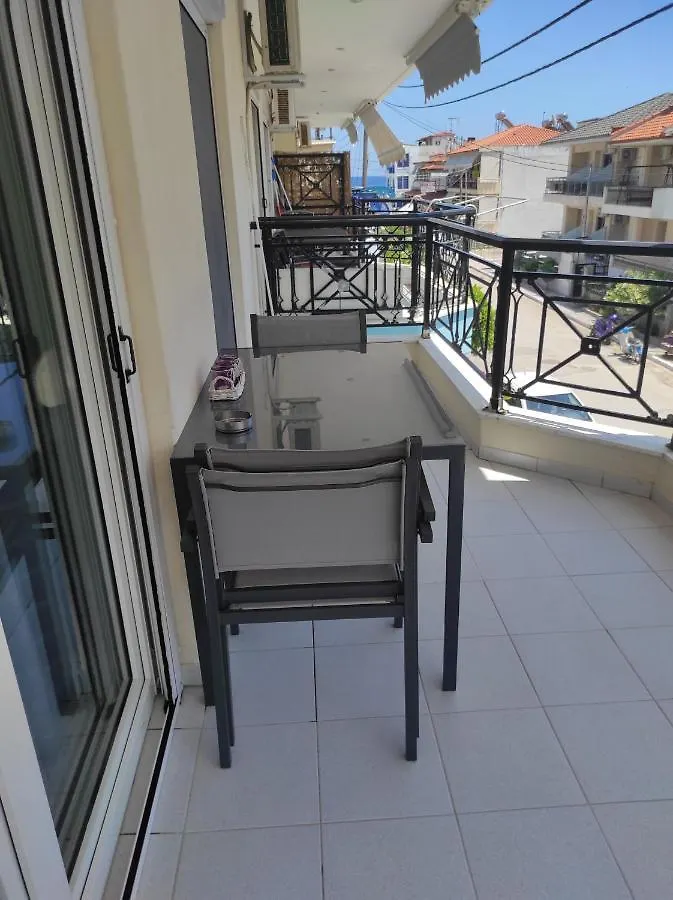 Marina Apartments & Studios Sarti 0*,