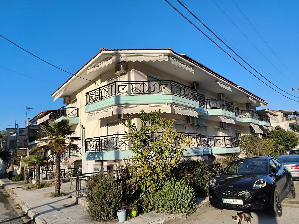 Marina Apartments & Studios Sarti